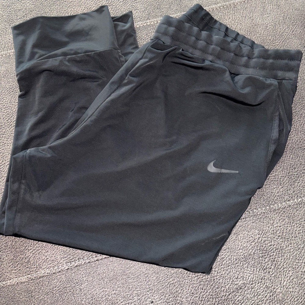 Women’s Nike Dri-FIT Black Athletic Mid Cut Joggers